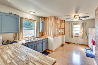 4 Mi to Lake Michigan: Updated Benton Harbor Home! - 5