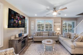 1 Block to Beach Stylish Gem Towel and Linen Service - 0