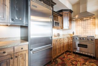 Silver Star #3302 - 4 Bed Penthouse spa - 2