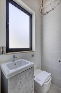 Traditional Guest House with shared roof terrace and jacuzzi GOBLU - 3