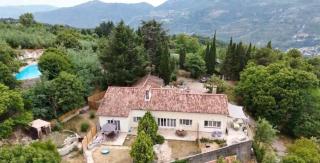 Domaine Le Rocher d Argent avec Piscine Extérieur ,Jacuzzi Intérieur et Salle de jeux - 0