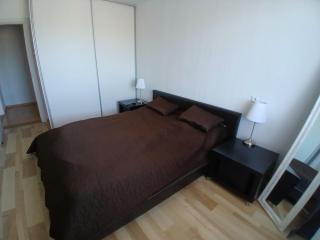 Spacious and warm apartment - 8