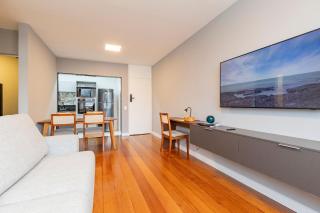 5-min walk to Leblon beach | Comfort and style - 6