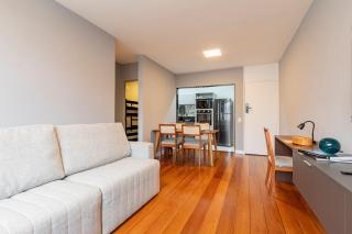 5-min walk to Leblon beach | Comfort and style - 2