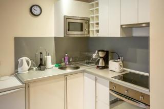 Cozy and warm apartment with a separate bedroom - 4