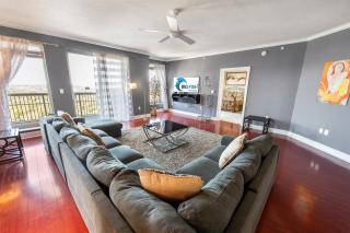 4BR Margate Towers, Nice, Upgraded,Private Balcony - 0