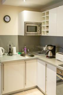 Cozy and warm apartment with a separate bedroom - 2