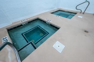 Direct Oceanfront 1BR Palms - Nice Pools & Views! - 6