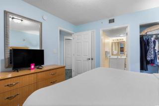 New 2BR at Paradise Resort,King Suite,Pools,Views! - 8