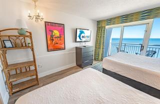 1BR Camelot Resort, Direct Oceanfront Views,Pools! - 9