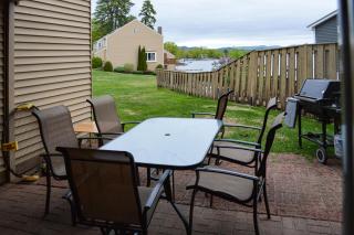 Water's Edge at Deer Cove - 5