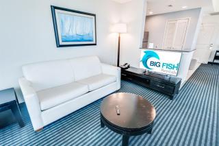 New HIGH 2BR 20th FLOOR, Direct Oceanfront, Pools! - 5