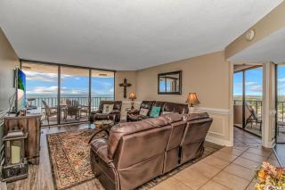 Oceanview 2BR Remodeled - Private Maisons Sur Mer! - 0