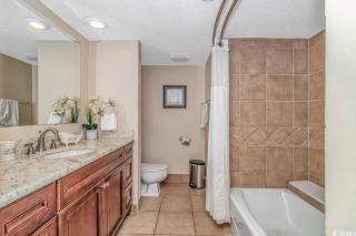 Oceanview 2BR Remodeled - Private Maisons Sur Mer! - 1