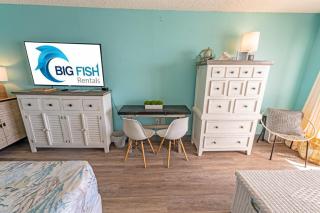 NEW! Direct Oceanfront Studio at Sandcastle South! - 4