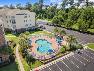 NEW Large 3BR Private Magnolia Pointe Pools! - 9