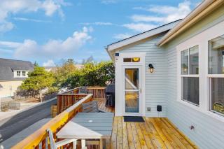 Blue Breeze Hideaway - Lincoln City - 6