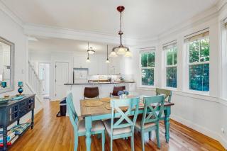 Blue Breeze Hideaway - Lincoln City - 3