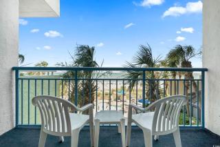 1BR New Oceanfront with Heated Pools, Coral Beach! - 7