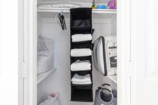 Walk to AT&T Stadium! Globe Life Park Texas Live! King Bed - 2