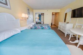 Breathtaking Ocean Views and Pools Coastal Haven! - 4