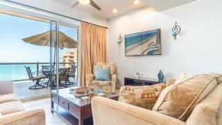 Las Palomas 2 BR 2 BA Coronado 1204 - 5