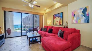 Las Palomas Phase 1 Topaz 306 1 BR 1 BA - 4