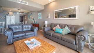 Rubi 804 1 BR 1 BA @ Las Palomas - 9