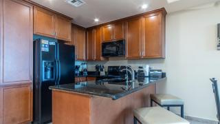 1 BR 1BA Condo @ Las Palomas Rubi 302 - 3