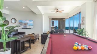 PENTHOUSE**Las Palomas 3 BR 3 BA Diamante 1006 - 1