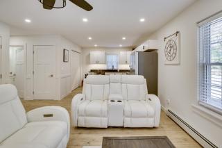 Wooded Retreat with Pet-Friendly Yard in Standish - 5