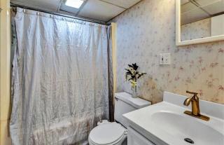 Summit & Shore House, Whole House - 7