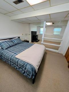 Summit & Shore House, Whole House - 1