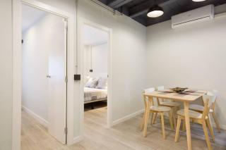 Stay U-nique Apartments Llobregat - 5