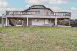 Groups Welcome! Ocean-View Escape in Gold Beach - 7