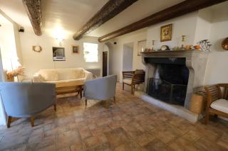 typical provencal mas with pool, a little corner of paradise with view of sainte victoire, close to aix en provence, sleeps 10. - 7