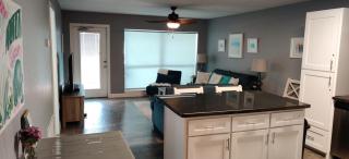 Saida Beachfront Luxe Condo two heated pools - 1