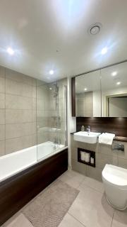 Stylish City AP - London Views - 5