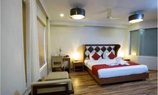 Hotel Red Plaza -Near IGI-Airport-Terminal-3 - 7