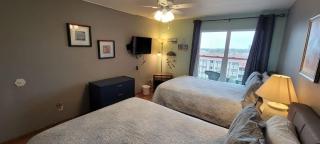 EZ Beach Access Great Family Condo SpaceX view - 7