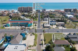 Oversized 2 Bedroom Modern Pool Near Beach - 2