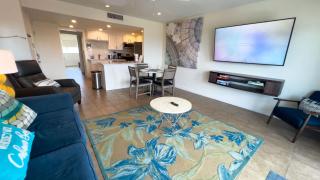 Beachfront Remodel Fun Location Great Patio - 2