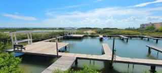 3 level luxury Beachlike Pool Killer Sunsets - 1