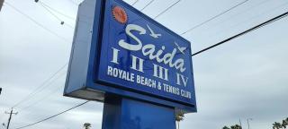 Resort like super heated pool & direct beach front - 9