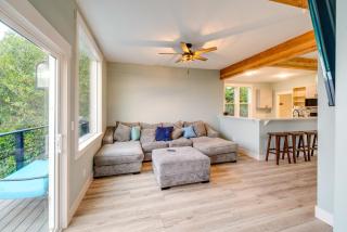 Astoria Home Base with River Views, 3 Mi to Dtwn! - 9