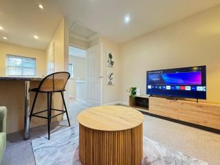 Charming Stay near Warwick Castle - 8