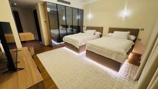 hilton tower كورنيش النيل - 3