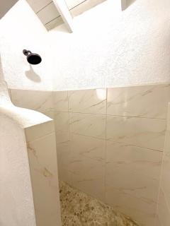 The GRΣΣK Cottage - 3