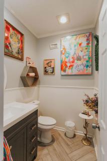 Beautiful Updated Home with Pool - 6