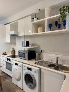 2 bedrooms Family Suites 214 & 214-1 - 7